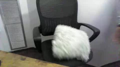 kunal7034 online show from April 16, 2:33 am