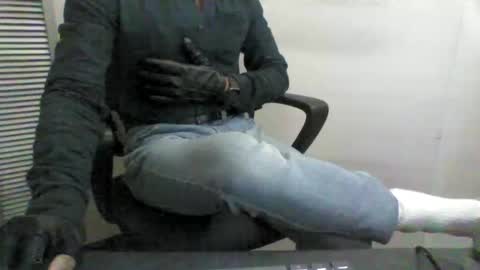 Snapshot of kunal7034 chatting on March 1, 12:28 am kunal7034 online show from March 1, 12:28 am