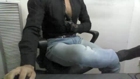 Snapshot of kunal7034 chatting on February 17, 2:09 am kunal7034 online show from February 17, 2:09 am