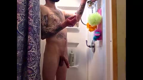 kuntryboyfresh1995 online show from April 1, 4:25 am