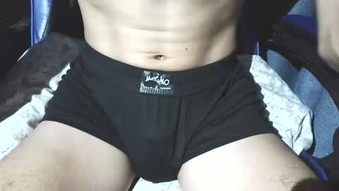 kurtxxx07 online show from February 16, 5:49 am