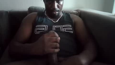 Snapshot of kushgod711 chatting on February 5, 2:59 pm kgbbc9 online show from February 5, 2:59 pm
