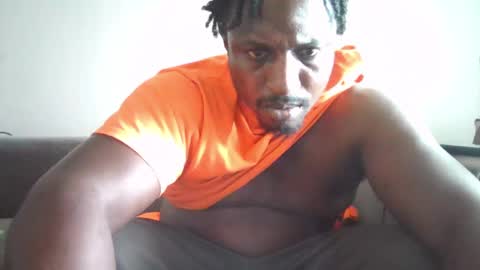 Snapshot of kushgod711 chatting on February 27, 9:36 pm kgbbc9 online show from February 27, 9:36 pm