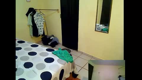 kushlozter online show from October 24, 10:44 pm