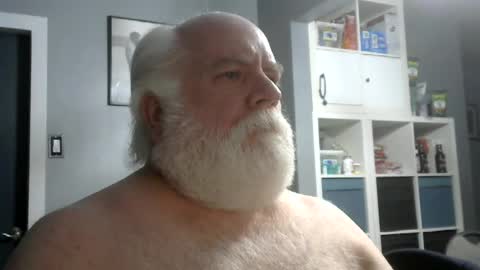 Michael Foxx Kush Santa online show from June 30, 3:35 pm