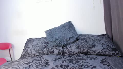 Kyle collinz online show from April 10, 10:17 pm