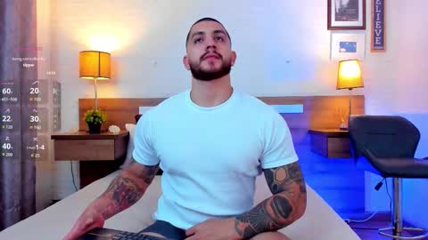 Snapshot of kylenorth_ chatting on September 21, 8:31 pm kylenorth_ online show from September 21, 8:31 pm