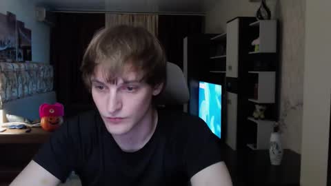 l1onkennedy online show from November 11, 11:21 pm