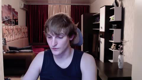 Snapshot of l1onkennedy chatting on October 15, 9:33 pm l1onkennedy online show from October 15, 9:33 pm