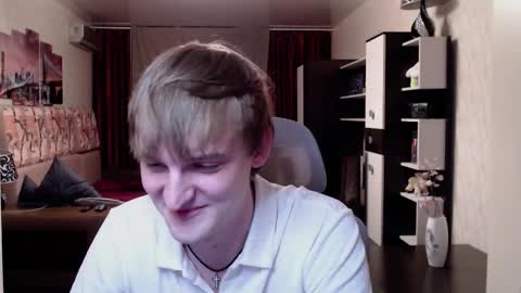 Snapshot of l1onkennedy chatting on September 12, 8:09 pm l1onkennedy online show from September 12, 8:09 pm