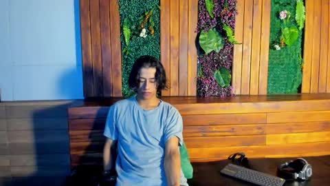 labrinthteasing online show from February 5, 12:56 pm