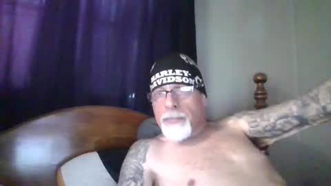 laidbackluxury online show from May 16, 2:48 pm