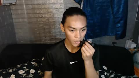 lalakinghugecock_2 online show from January 9, 2:54 am