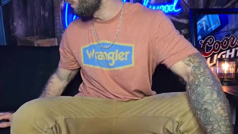 Snapshot of lancehardwood222 chatting on September 27, 12:08 am LANCE online show from September 27, 12:08 am