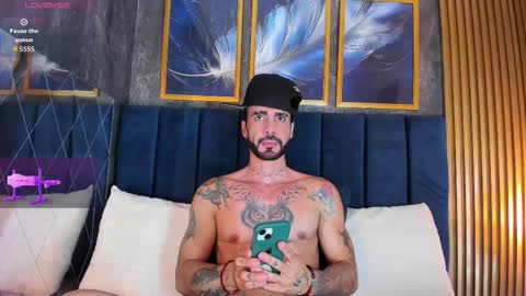 Lancelot Benwick online show from February 4, 8:48 pm