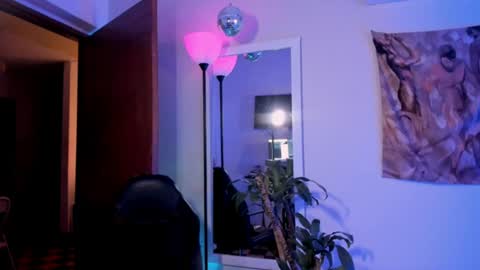 larry_stewart online show from July 13, 2:03 am
