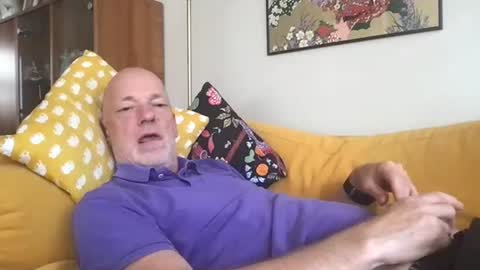 Snapshot of larsafree6 chatting on September 9, 2:16 pm larsafree6 online show from September 9, 2:16 pm