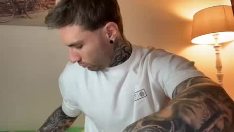 larsskeet online show from November 21, 2:05 pm