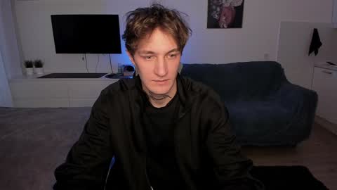 Snapshot of lastnight4you chatting on January 1, 8:13 am acie online show from January 1, 8:13 am