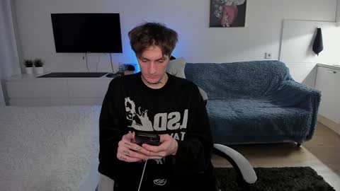 Snapshot of lastnight4you chatting on December 11, 5:54 pm acie online show from December 11, 5:54 pm