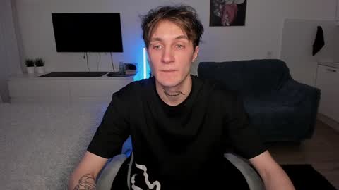 Snapshot of lastnight4you chatting on December 17, 5:58 pm acie online show from December 17, 5:58 pm