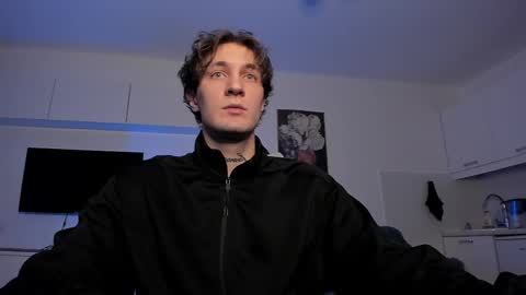 Snapshot of lastnight4you chatting on February 10, 6:13 pm acie online show from February 10, 6:13 pm