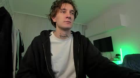 Snapshot of lastnight4you chatting on March 6, 12:41 pm acie online show from March 6, 12:41 pm