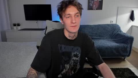 Snapshot of lastnight4you chatting on December 10, 7:43 pm acie online show from December 10, 7:43 pm