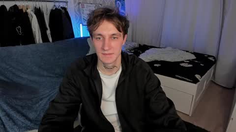 Snapshot of lastnight4you chatting on December 8, 7:22 pm acie online show from December 8, 7:22 pm