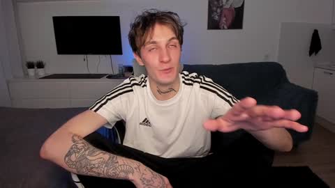 Snapshot of lastnight4you chatting on December 18, 7:30 pm acie online show from December 18, 7:30 pm