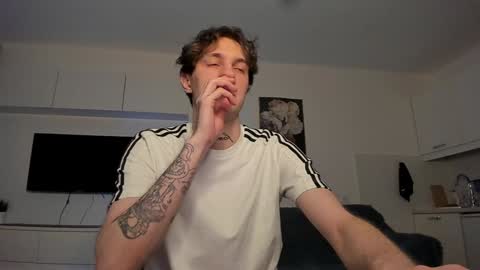 Snapshot of lastnight4you chatting on January 29, 2:51 am acie online show from January 29, 2:51 am