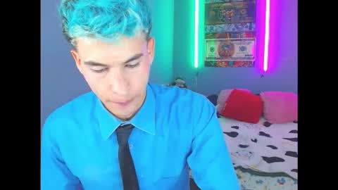 Snapshot of latin_boysxxx_ chatting on October 12, 3:55 am SANTI AND JORDAN online show from October 12, 3:55 am