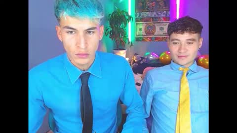 Snapshot of latin_boysxxx_ chatting on October 14, 10:28 pm SANTI AND JORDAN online show from October 14, 10:28 pm