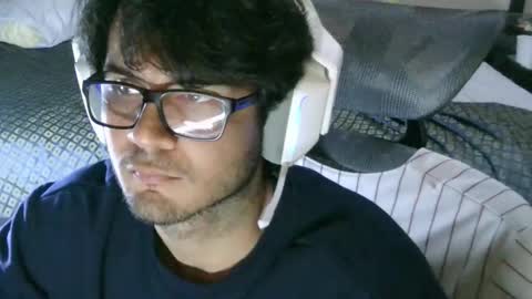 latinincognito online show from January 16, 7:44 am