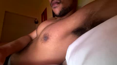 Jesus Luis online show from October 22, 10:30 am