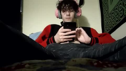 Stitch online show from February 14, 7:49 am