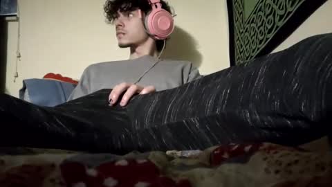 Stitch online show from March 9, 4:05 am