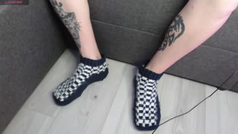 Laz online show from December 19, 5:40 am