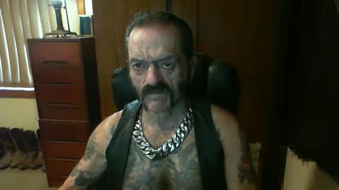 leathergreaser online show from March 1, 10:10 pm