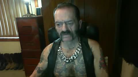 leathergreaser online show from March 11, 8:42 pm