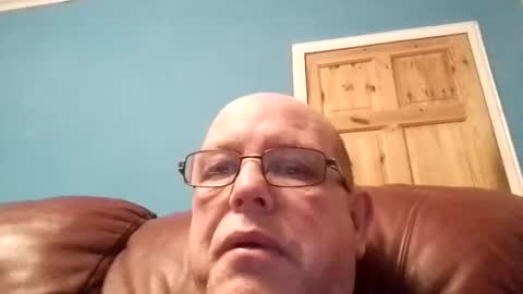 leatherpants68 online show from January 8, 10:48 pm