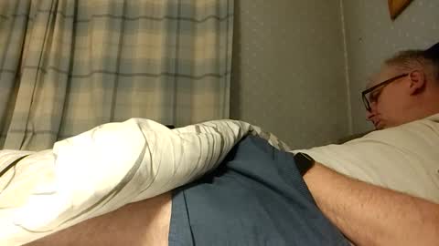 Snapshot of lechertachatte4444 chatting on February 3, 11:47 pm lechertachatte4444 online show from February 3, 11:47 pm