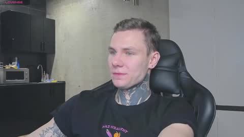 Snapshot of lechery_boy chatting on January 10, 8:07 am Lechery boy online show from January 10, 8:07 am