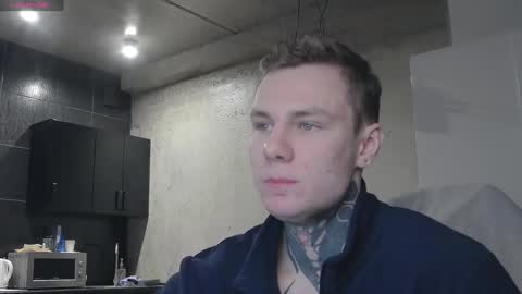 Snapshot of lechery_boy chatting on January 7, 4:31 am Lechery boy online show from January 7, 4:31 am