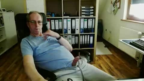 Dave online show from March 18, 4:21 pm