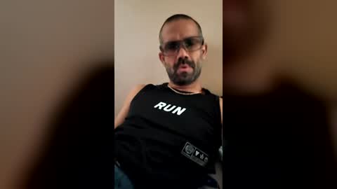 lelvinarm online show from June 14, 5:26 pm