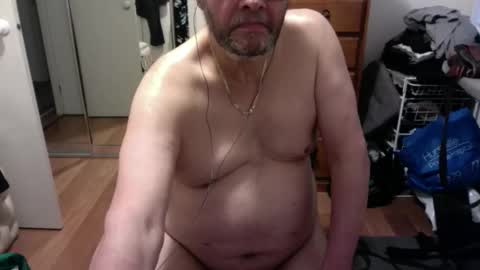 Pussylicker online show from December 4, 8:43 am