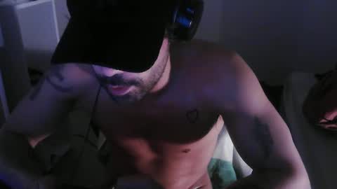 leo1991lol online show from January 1, 7:10 pm