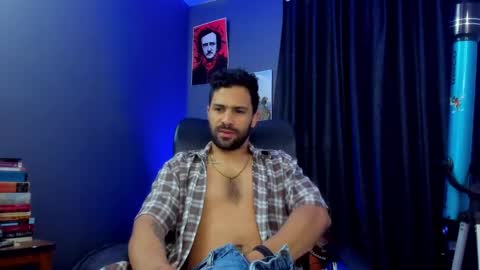 Leo  Diaz online show from January 24, 3:34 pm