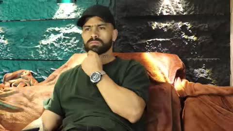 Leo  Diaz online show from October 4, 3:11 am